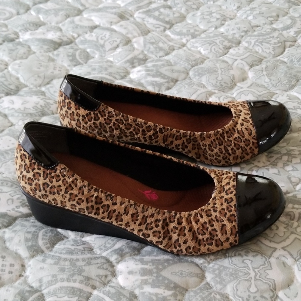 Ros Hommerson leopard wedges